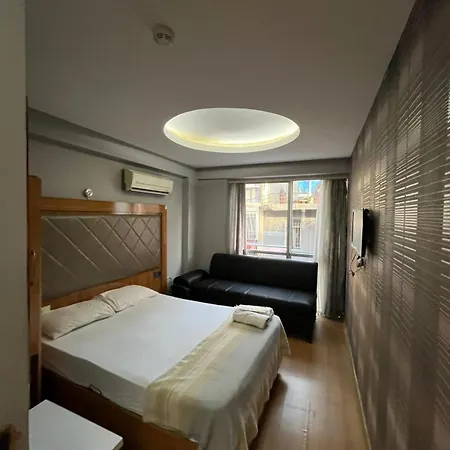 Onn Πανσιόν *